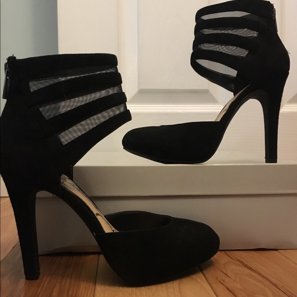 Jessica Simpson Heel